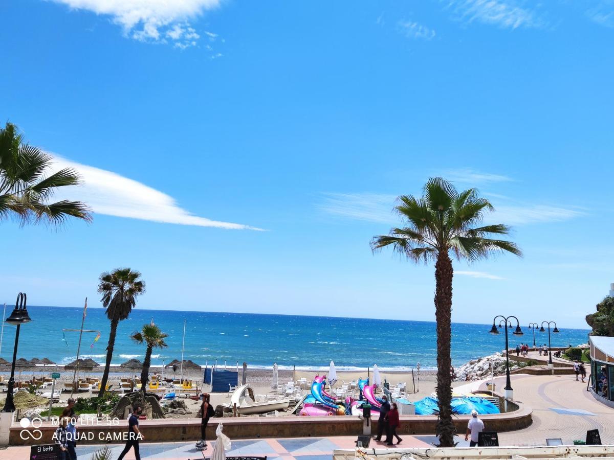 Nuevo Roca Chica, Primera Linea Playa,Torremolinos Exteriör bild
